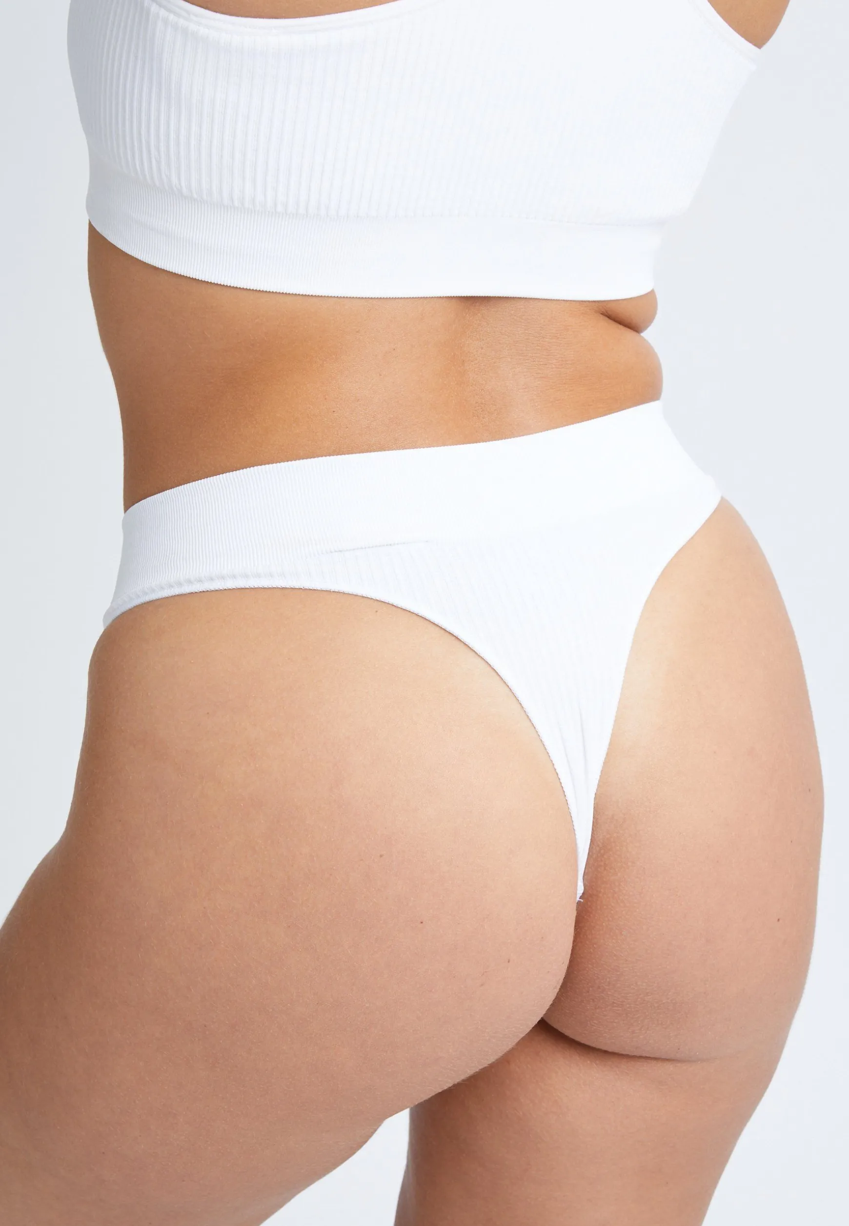 Micro Rib String, White