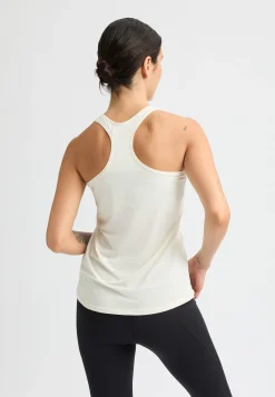 Motion Racerback, Tofu