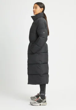 Pebble Drawstring Coat, Black